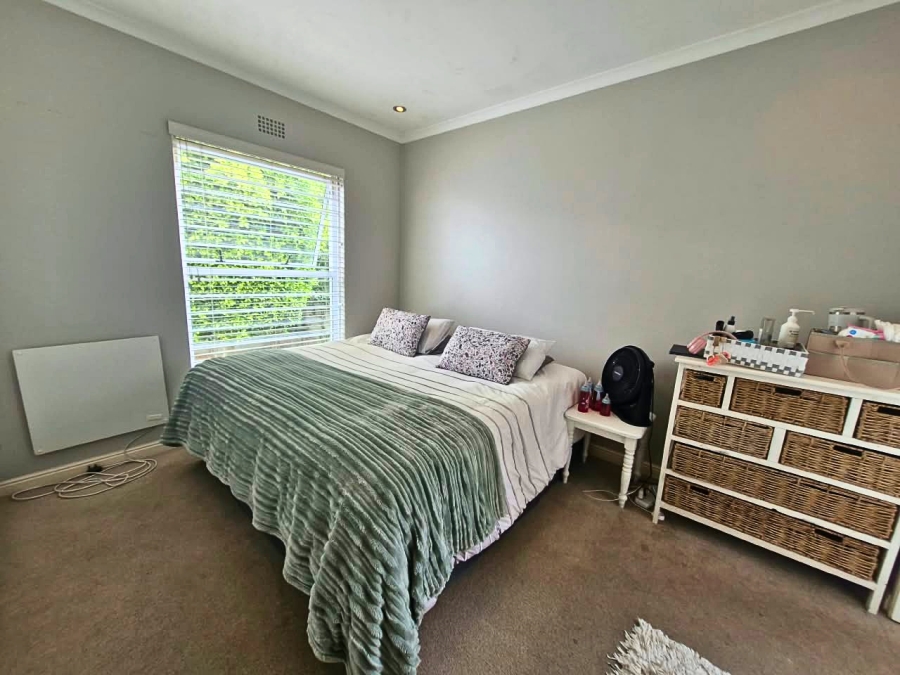 To Let 3 Bedroom Property for Rent in Pinehurst Western Cape